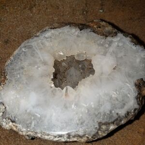 Natural Quartz Geode Crystal
